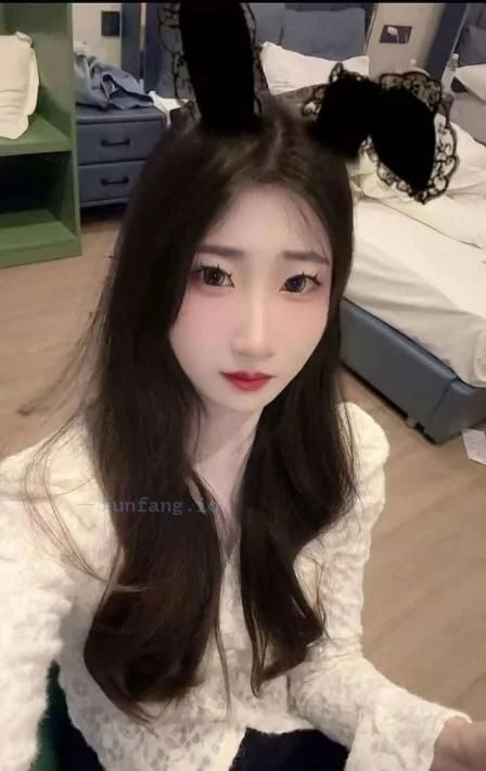 闵行区 三点粉馨馨闵行黑丝女上 实拍图 2