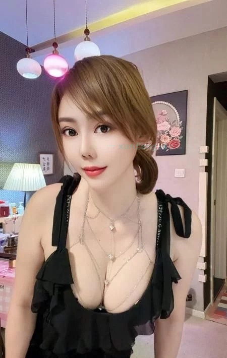 朝阳区 朝阳亲和力长腿美女 实拍图 1