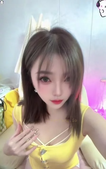 南开区 南开短发美胸兼职姐姐 实拍图 2