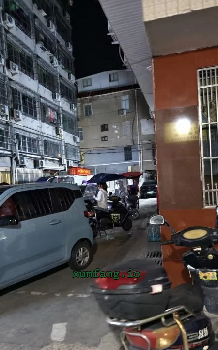 温州市 乐清市 乐清市区张师傅配件旁巷子5-6人 现场图 1