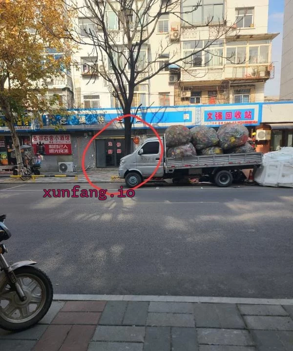 蚌埠市 张公山路边小店多名嫩妹 现场图 2