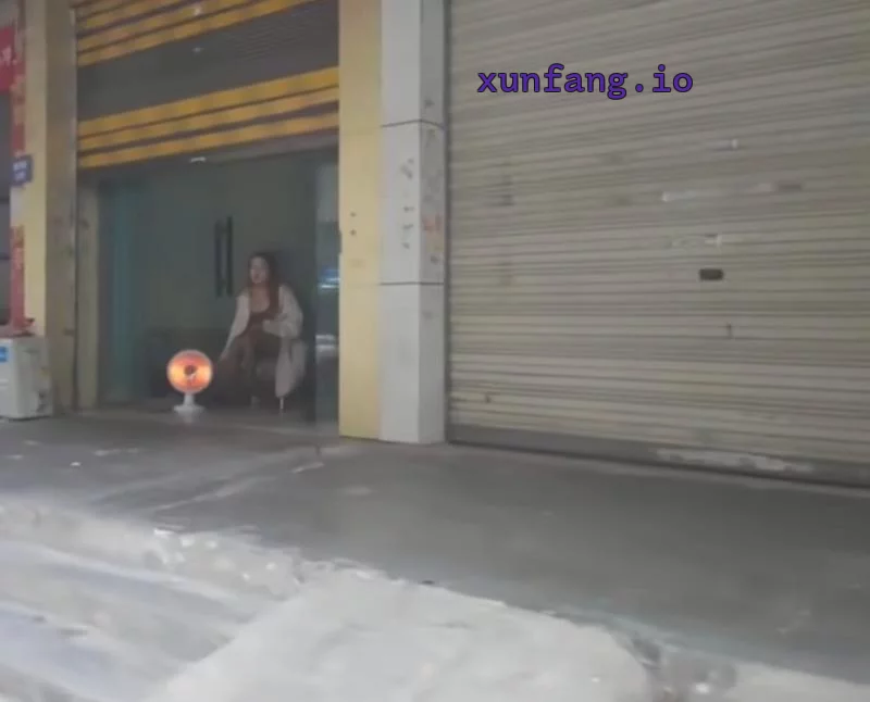 南充市 高坪暗巷街有站足浴店 现场图 3