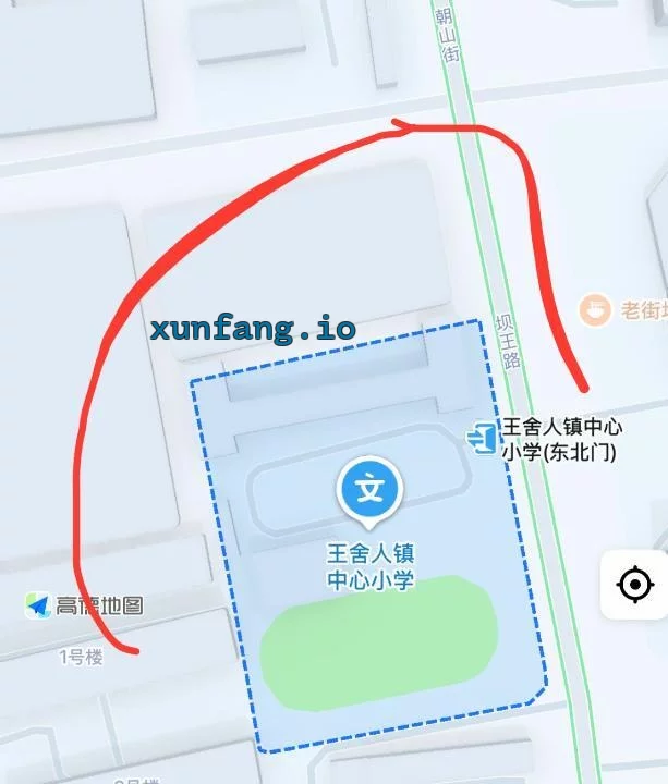 济南市 历城区 历城朝山街小学北侧路口站街年轻妹 现场图 1