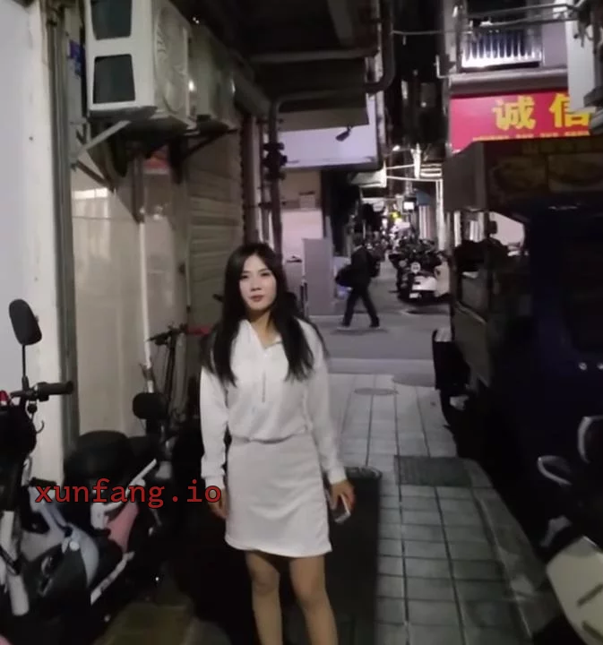 深圳市 福田区 福田沙嘴村小巷站街少妇多 现场图 1