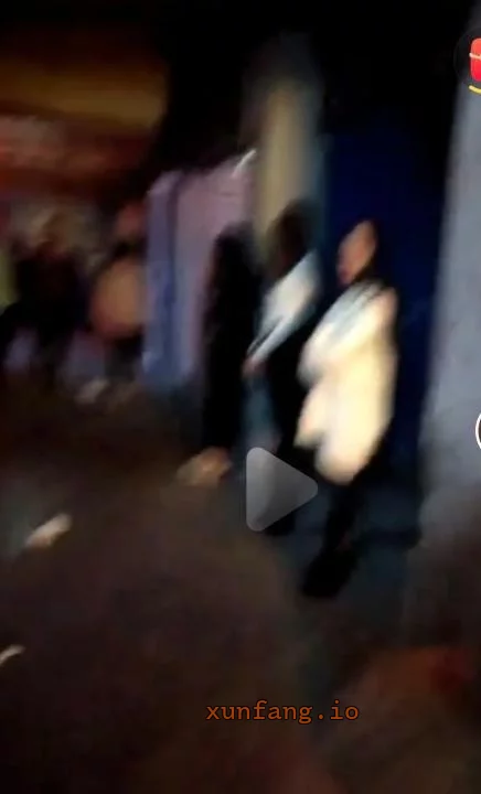 贵阳市 贵阳火车站附近高架桥下小巷学生少妇熟女 现场图 2
