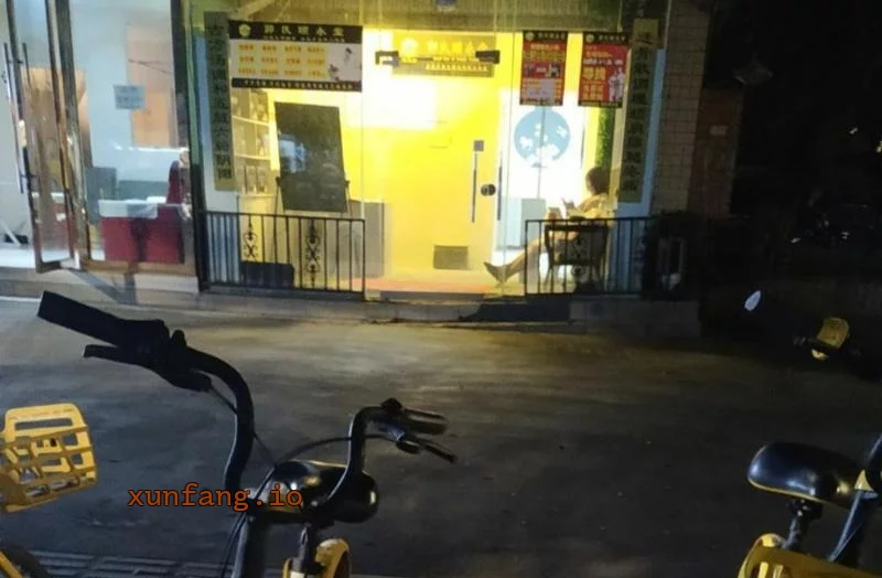 成都市 武侯区 武侯广福桥附近路边小店少妇 现场图 1