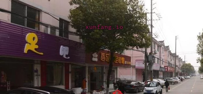 镇江市 镇江南工路整条街金鱼缸快餐刺激 现场图 1