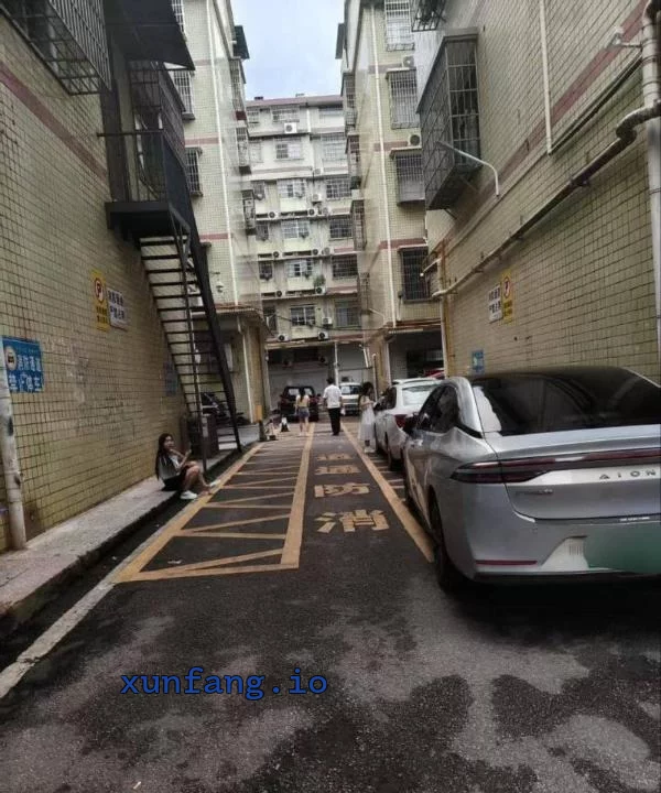 长沙市 长沙城西小区附近嫩妹紧致 现场图 2