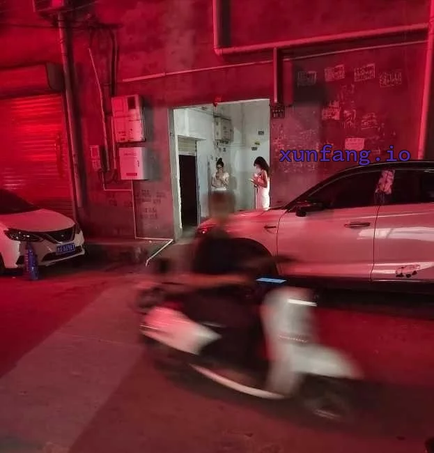 郑州市 郑州站街街道年轻妹子多 现场图 1
