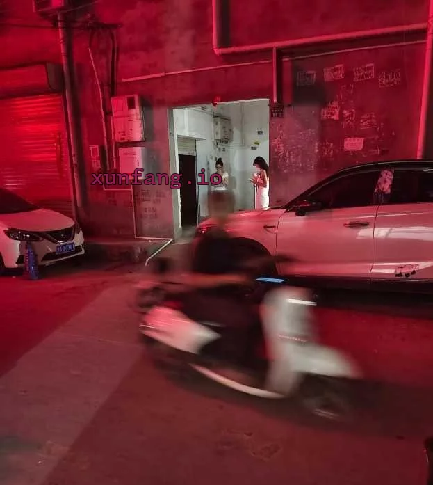 郑州市 郑州站街街道年轻妹子多 现场图 1