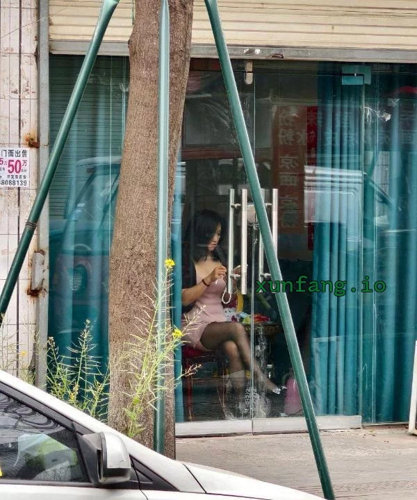 成都市 武侯区 武侯簇桥附近少妇多 现场图 2