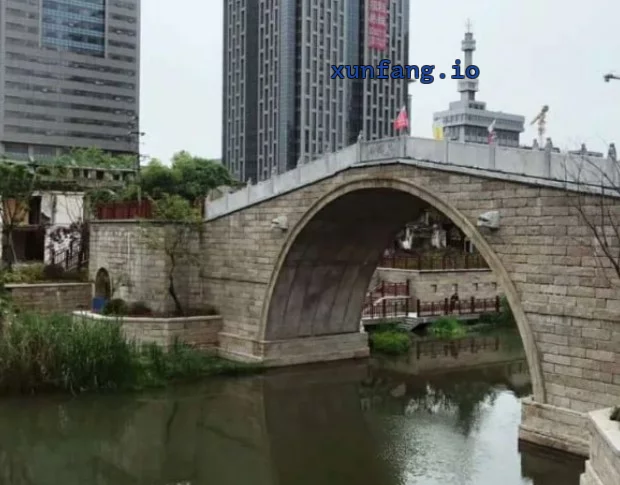 镇江市 京口区 平秋桥街后巷路边店年龄偏大 现场图 1