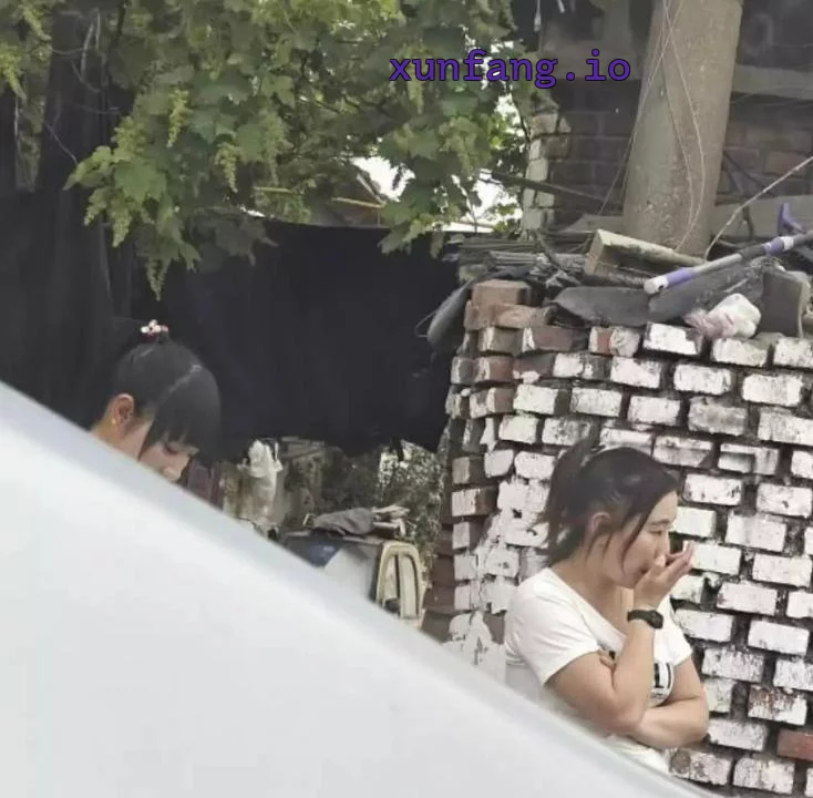 河东区 河东红灯街多家快餐晚场人多 现场图 1
