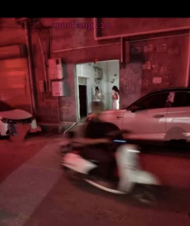 南京市 南京站街纯泻火点 现场图 1