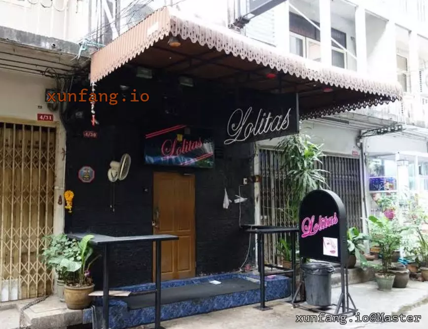 曼谷 Lolitas Bar 店铺实拍图 1