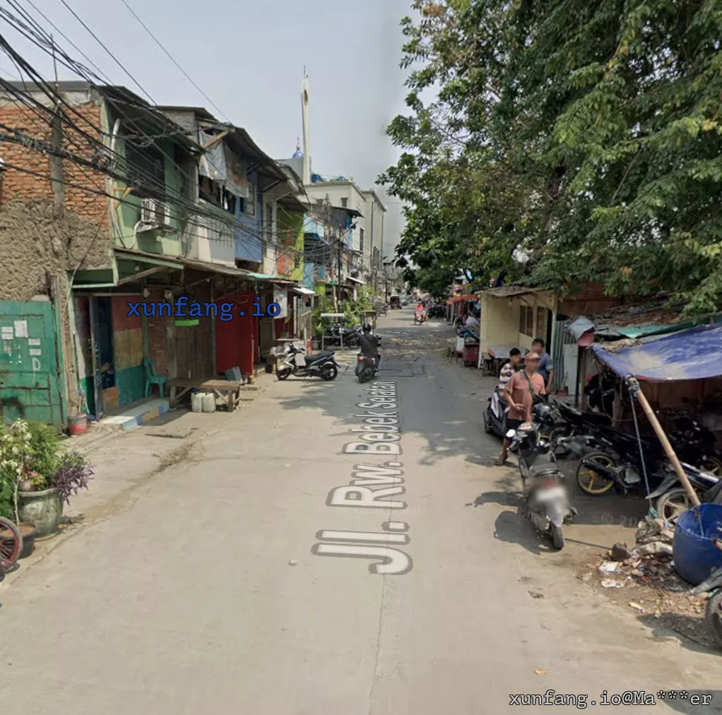 雅加达 Warung Lamongan (铁支路 JY) 店铺实拍图 1