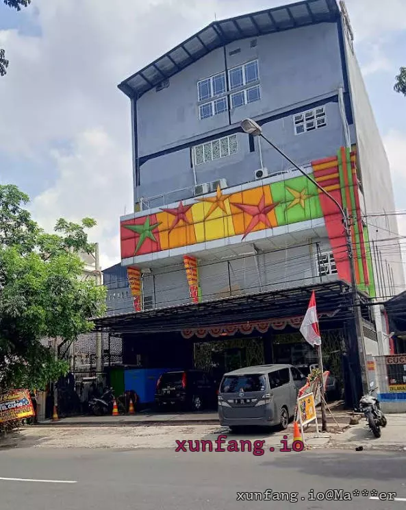 万隆 THE PLATINUM EXECUTIVE KARAOKE & SPA (白金行政卡拉OK与水疗) 店铺实拍图 1