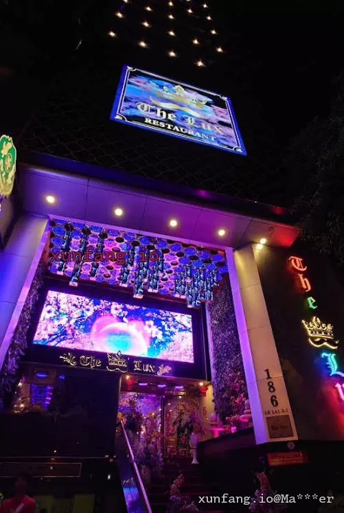 胡志明市 胡志明188KTV (Nhà hàng The Lux188) 店铺实拍图 2
