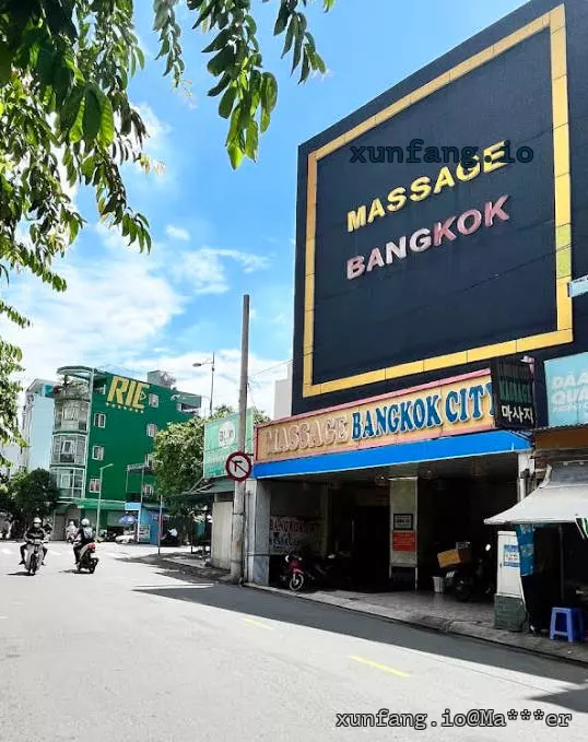胡志明市 Massage Bangkok (曼谷新平暗黑水疗) 店铺实拍图 3