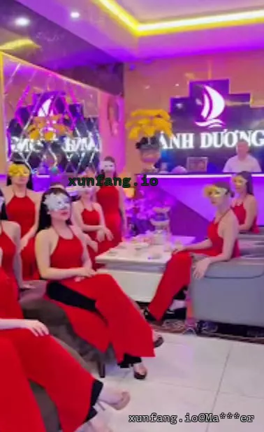 胡志明市 Massage Ánh Dương Gò Vấp (向阳水疗 / 迪拜戈瓦派系暗黑水疗) 店铺实拍图 3