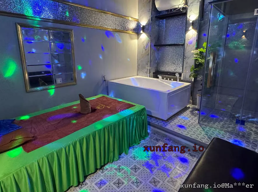 胡志明市 Massage Phong Nguyệt Cát (风月阁水疗 / 第7郡黄国越暗黑水疗) 店铺实拍图 1