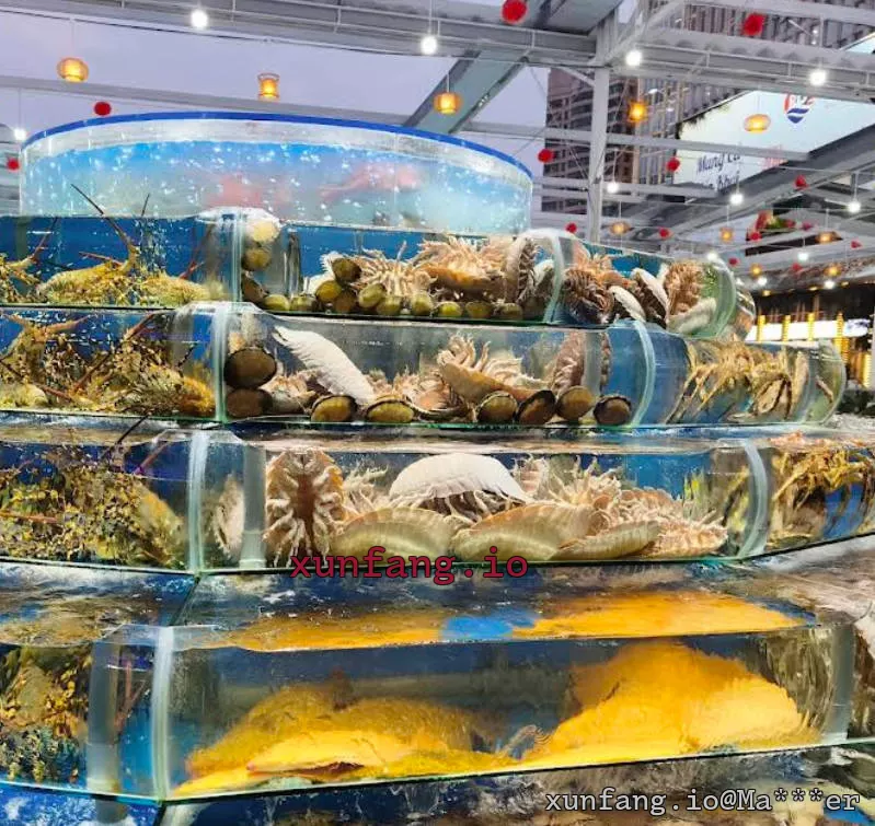胡志明市 Nhà Hàng Hải Sản Rạn Biển Trung Tâm (Ran Bien 礁石中央海鲜餐厅) 店铺实拍图 2