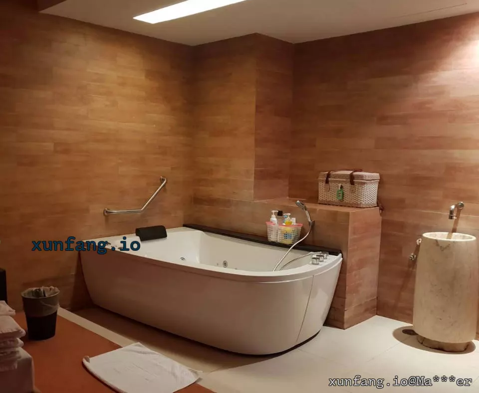 曼谷 La Belle (บจก. ลาเบลล์ เอ็นเตอร์เทนเม้นท์ คอมเพล็กซ์) 店铺实拍图 3