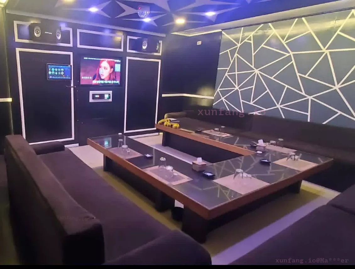 安吉利斯 Hamburger KTV (汉堡卡拉OK俱乐部) 店铺实拍图 1