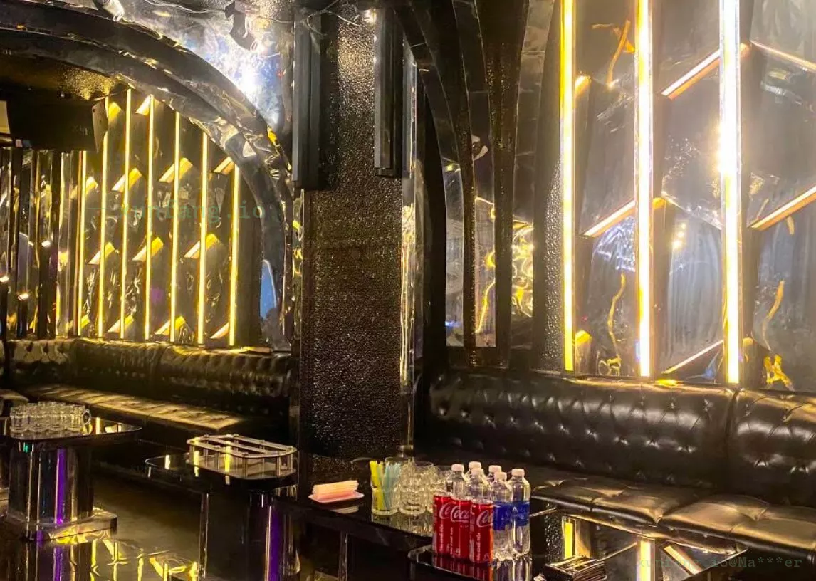 胡志明市 Karaoke Olala Musicbox (欧拉拉卡拉OK) 店铺实拍图 1