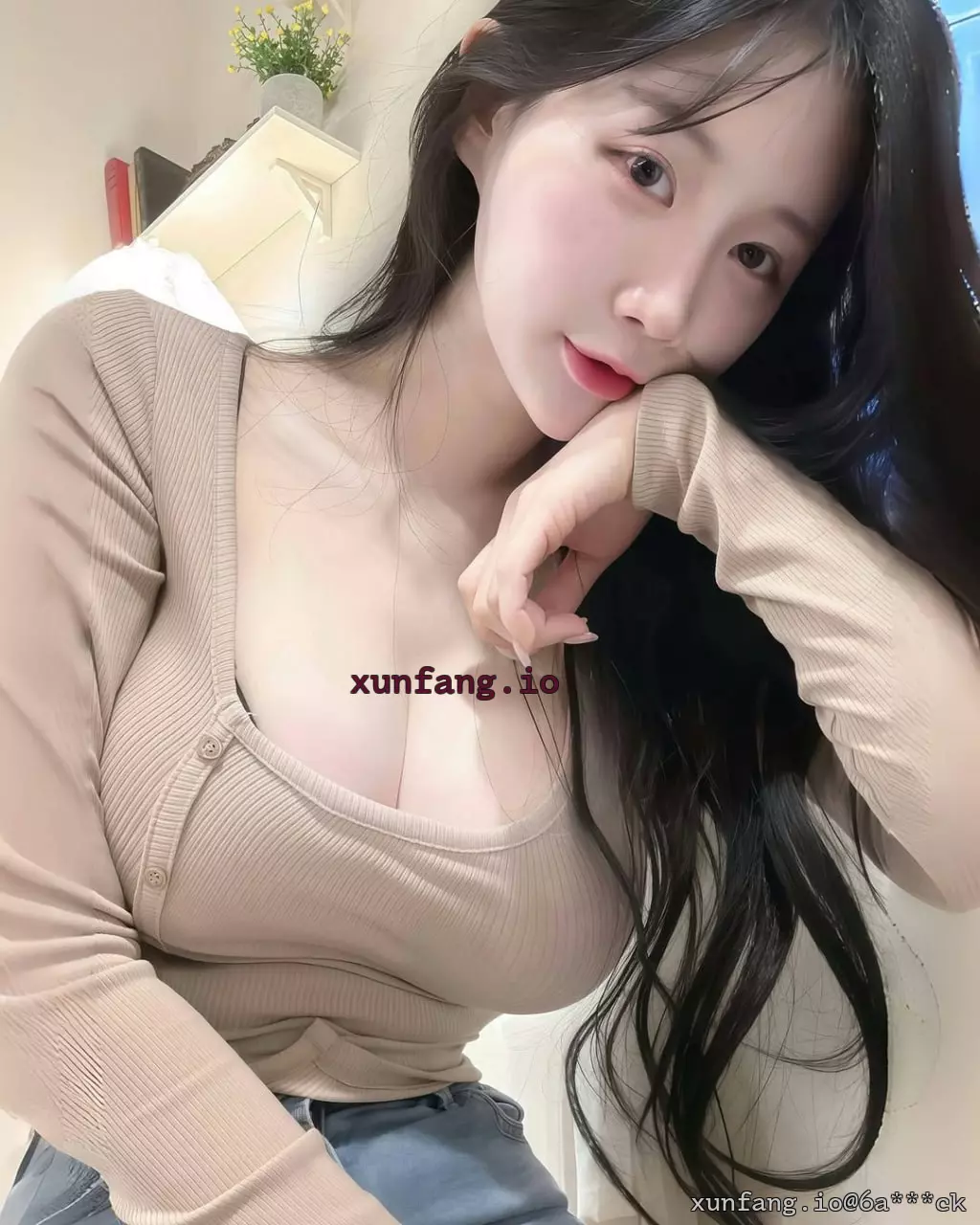 南开区 长腿大波性感在校妹 实拍图 1